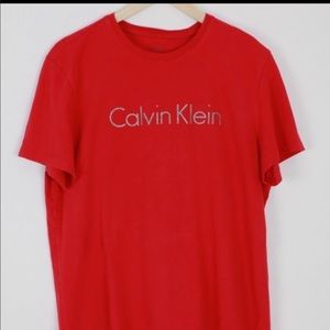 Red Calvin Klein t-shirt